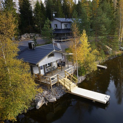 dieweltwartet-cottages-finnland-steg