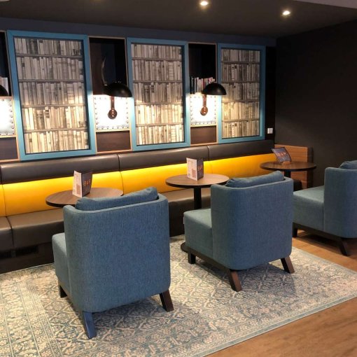 Bar