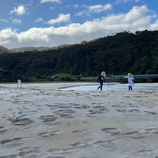 Spielen am Strand